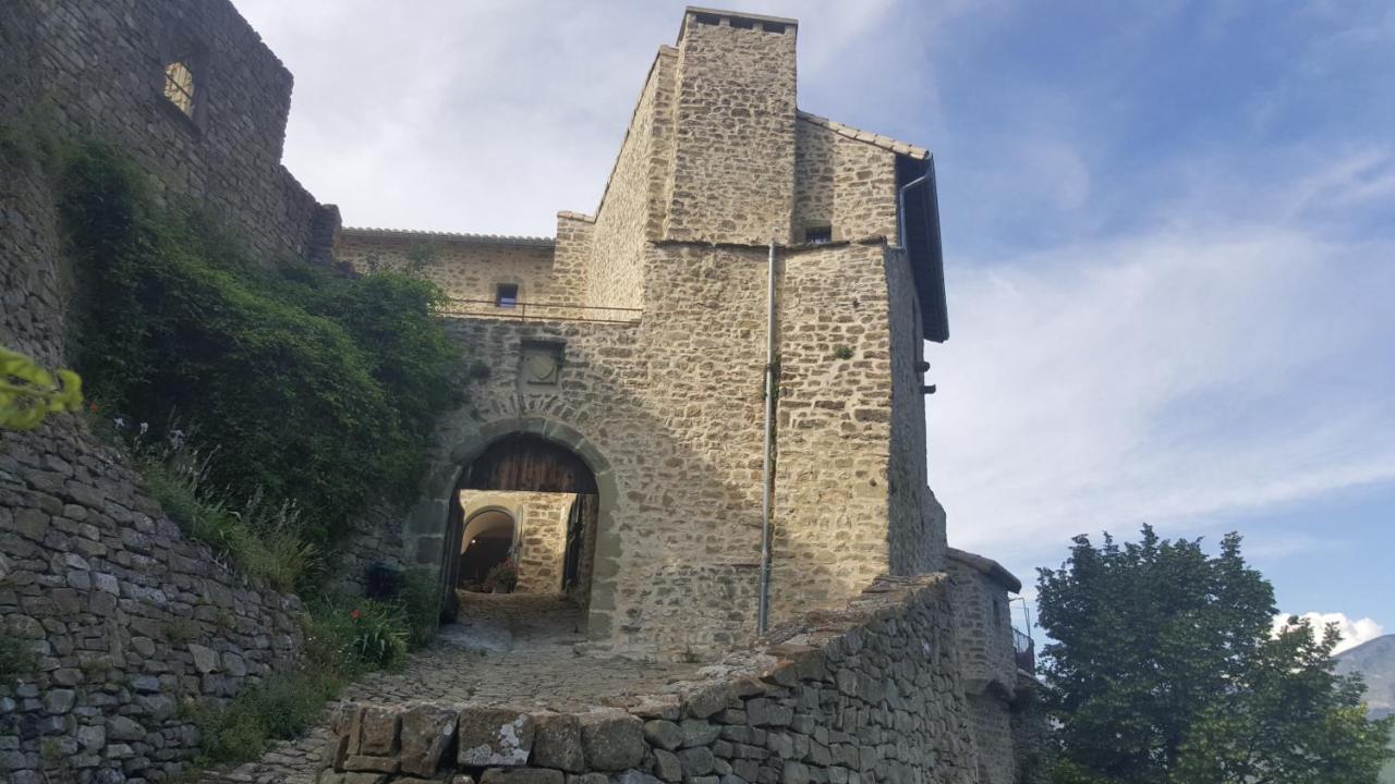 Hôtel Château du Poët-célard Le Poët-Célard Exterior foto